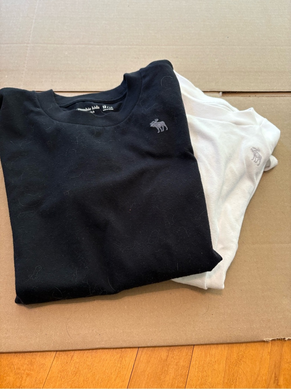 abercrombie kids Black & White Crewneck Sweatshirt Duo